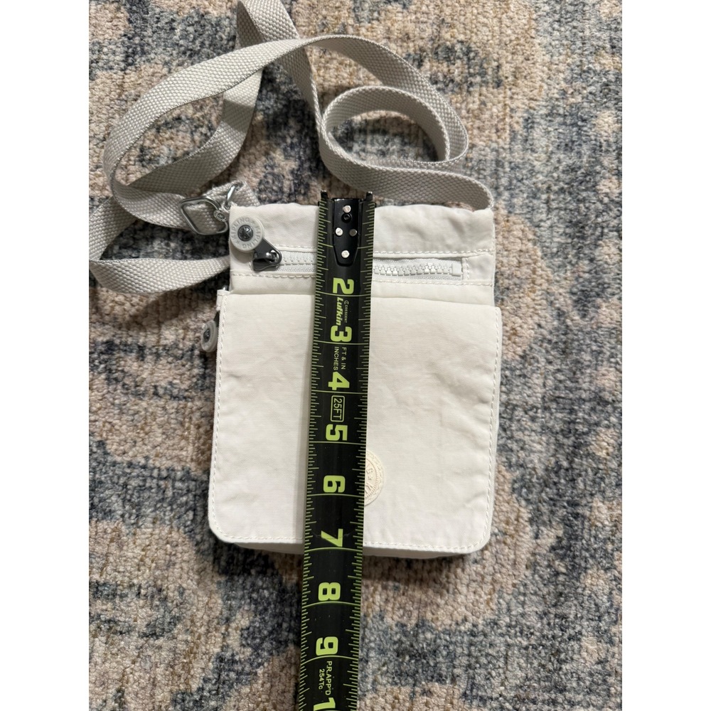 Kipling Eldorado Crossbody Bag in Alabaster White Pristine Condition‎ - Picture 3 of 4